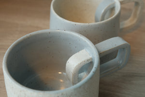 Interlocking Handle Mug Set